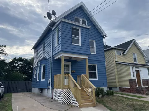 18 Hine St, West Haven, CT 06516