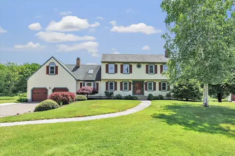 22 Quigley Rd, Wallingford, CT 06492