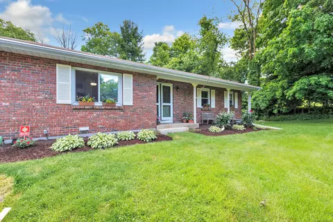 451 Walnut Tree Hill Rd, Shelton, CT 06484