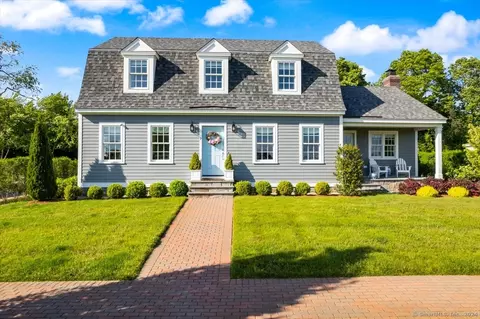 7 Blue Heron Ln, Clinton, CT 06413