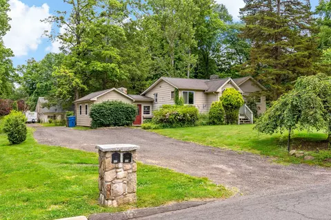 600 Wheeler Rd, Monroe, CT 06468
