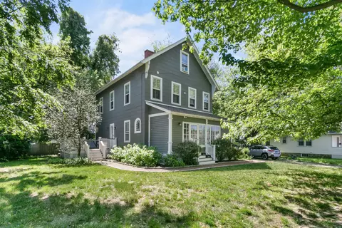 1977 Kings Hwy, Fairfield, CT 06824