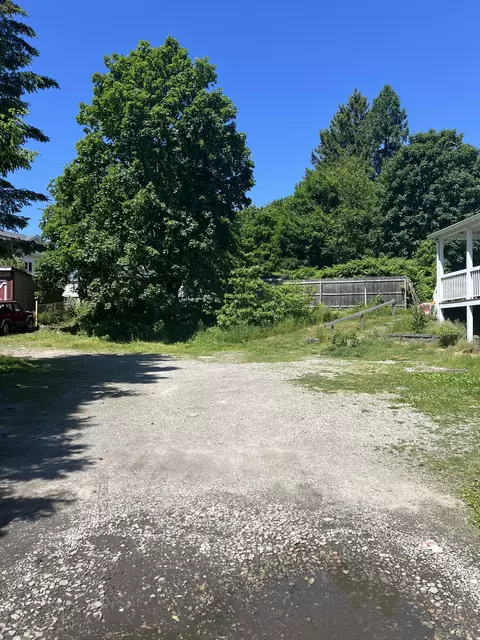 22 Reed St, New London, CT 06320