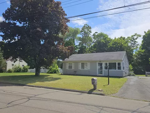 10 Navarro Rd, East Haven, CT 06512