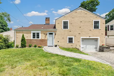 25 Coram Rd, Shelton, CT 06484