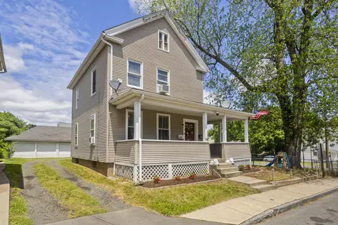 33 Alden Ave, Enfield, CT 06082
