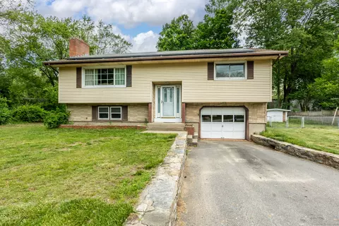 16 Cracow Ave, Windham, CT 06280