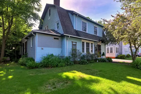 114 Carleton St, Hamden, CT 06517