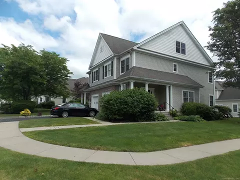 30 Bay Hill Dr #30, Bloomfield, CT 06002