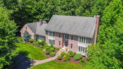 68 Henley Way, Avon, CT 06001
