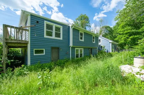 101 Wadsworth Ln, Willimantic, CT 06226