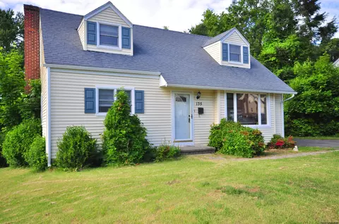 135 Mark St, Bristol, CT 06010