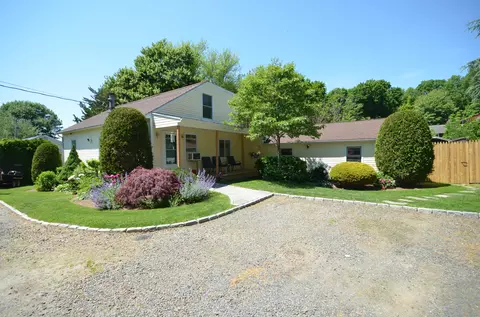 744 New Haven Ave, Milford, CT 06460