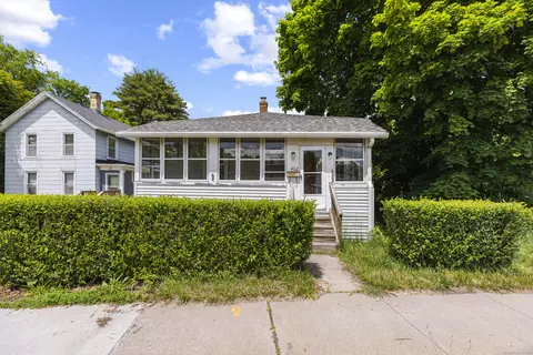 462 Broad St, Bristol, CT 06010