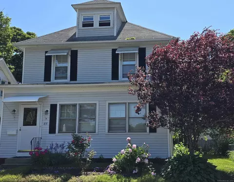 85 Lafayette St, Norwich, CT 06360
