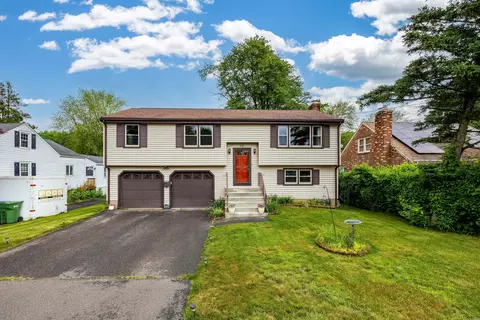 39 Colton St, Windsor, CT 06095