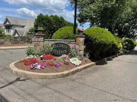 jasmine circle, Milford, CT 06461