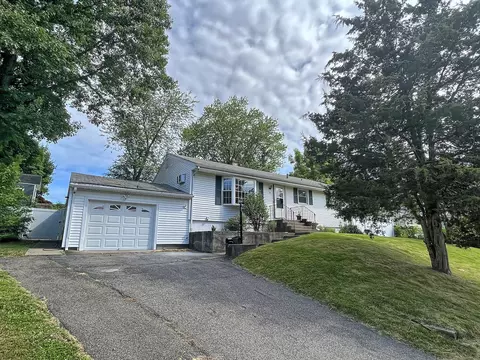 85 Ruth Ann Ter, Milford, CT 06461