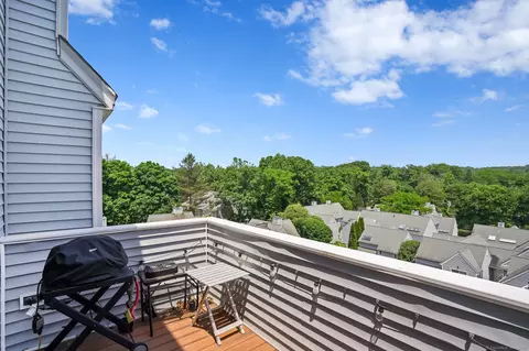 13 Wilton Crst, Wilton, CT 06897