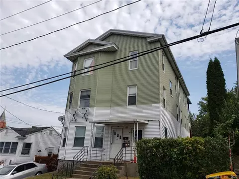 45 South St, Waterbury, CT 06706