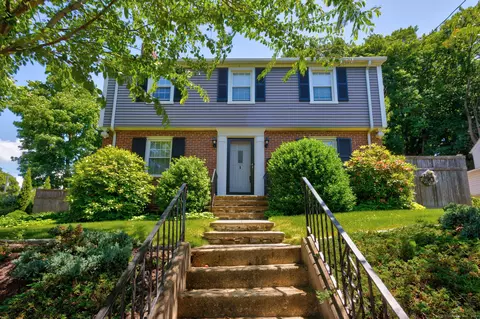 258 Oakland St, Bristol, CT 06010