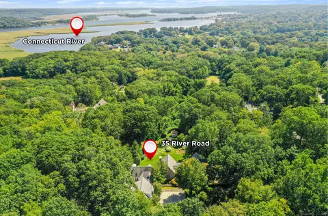 35 River Road Dr, Essex, CT 06426
