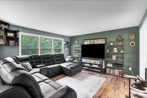 163 Godek Hill Rd, Meriden, CT 06451