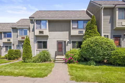 560 Yale Ave #48, Meriden, CT 06450