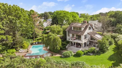 11 Harbor Rd, Westport, CT 06880