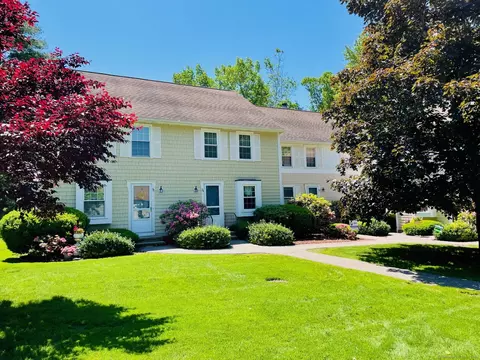 32 Hubbard Run Dr #32, Glastonbury, CT 06033