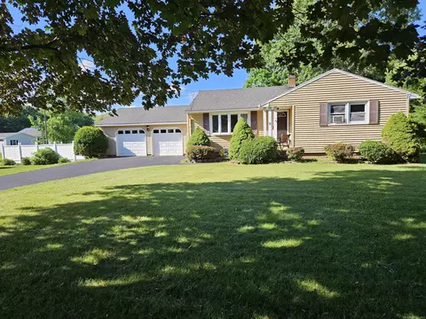 31 Miller Rd, East Granby, CT 06026