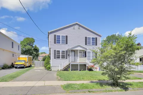 582 Canaan Rd, Stratford, CT 06614