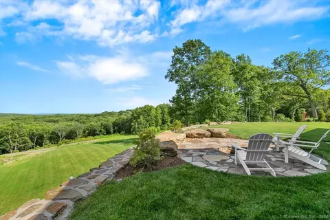43 Mountain Top Pass # C, Burlington, CT 06013