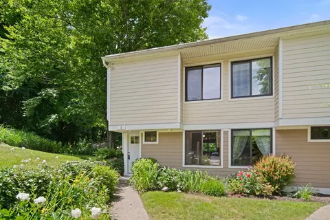 1 Keeler Close Close #1, Ridgefield, CT 06877