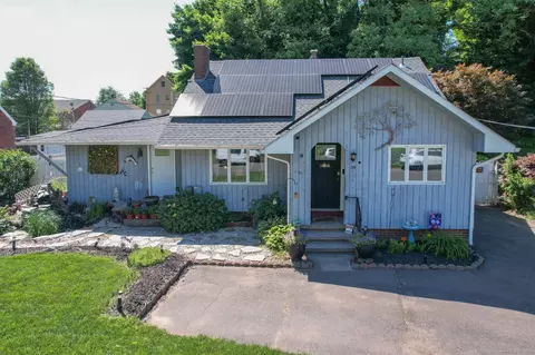 24 Fowler Ave, Meriden, CT 06451