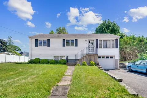 18 Woodland Ave, East Haven, CT 06512