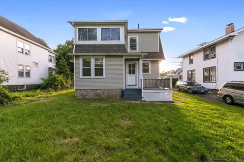 180 Ocean Ave, New London, CT 06320