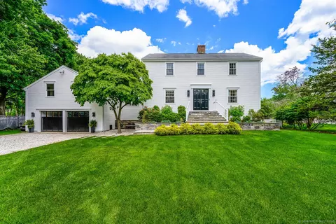 29 Waverly Rd, Darien, CT 06820