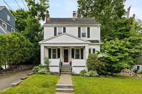 129 Vera St, West Hartford, CT 06119