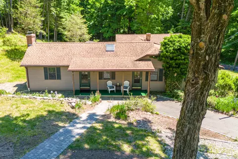 7 Old Hampden Rd, Somers, CT 06071