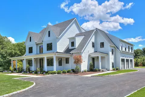 7 Dawn Dr, Westport, CT 06880