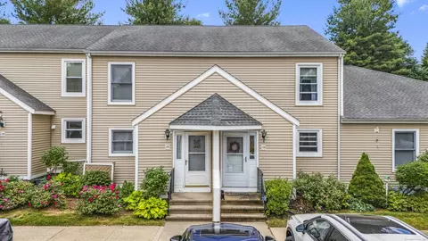 13 The Hamlet #B, Enfield, CT 06082