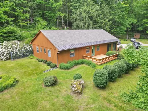 27 Couch Rd, Washington, CT 06777