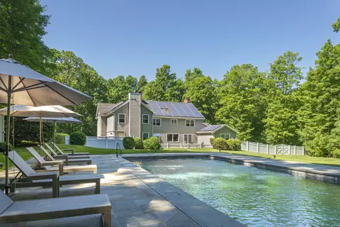 10 School Path Rd, Weston, CT 06883