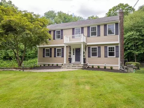 25 Liberty St, Wilton, CT 06897