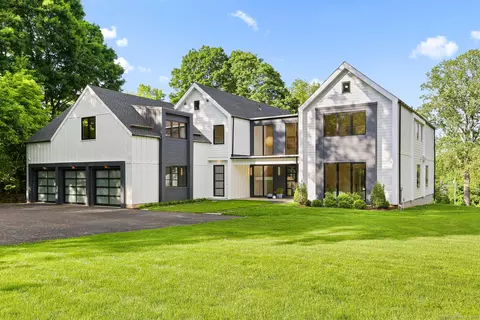 78 Sylvan Rd N, Westport, CT 06880