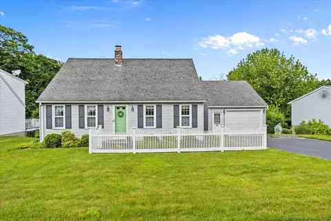 132 Pettit Dr, Meriden, CT 06451