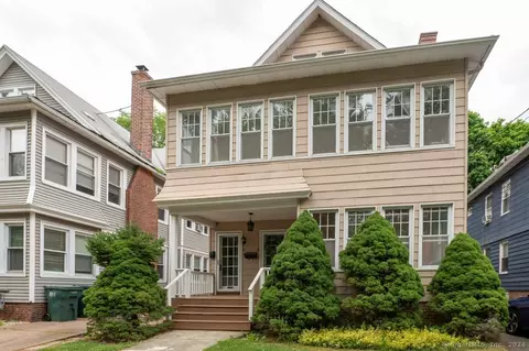 10 Walden St, Hamden, CT 06517