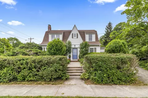 141 Lower Blvd, New London, CT 06320