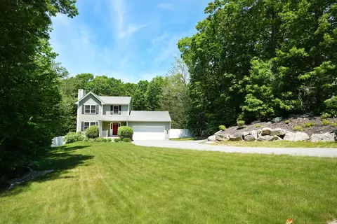 151 Great Brook Rd, Groton, CT 06340